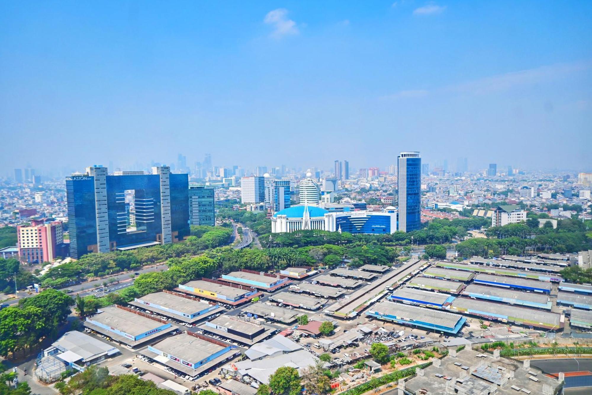 Brand New 2Br Apt Menara Jakarta, Jkt Inter Expo Apartman Kültér fotó